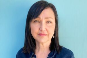 Paula Tiberius - Christmas script - screenwriters